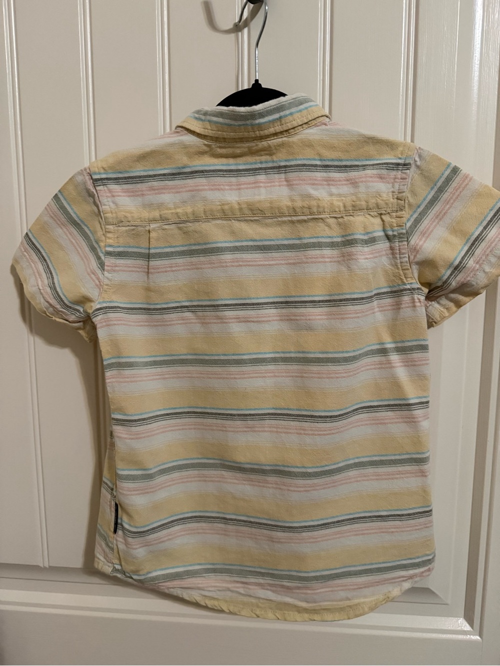 Quicksilver Button Up - Picture 2 of 2